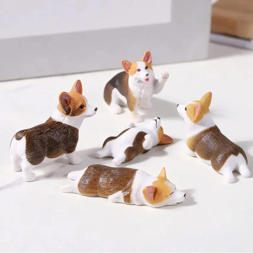 Mini resin cat figurines gift packaging – cute cartoon kitty desk decor 5-piece set