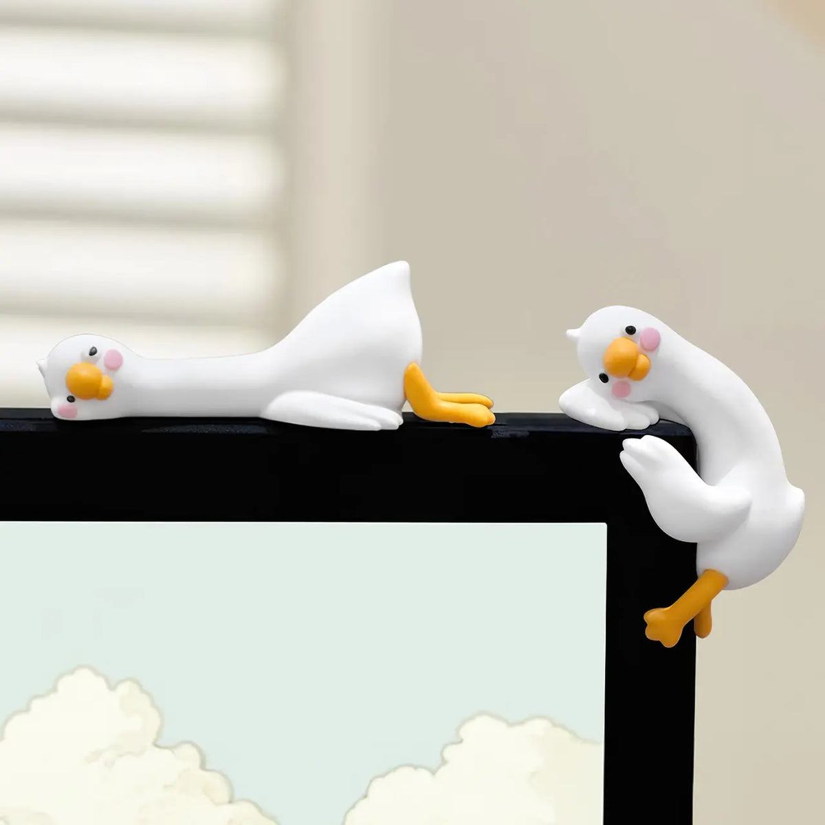 Cartoon goose figurines 3-piece set – fun collectible desk ornaments for home and office